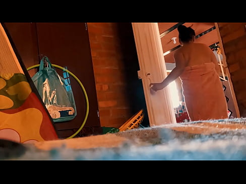 ❤️ Вујко ми ме следи во туш, ме ебе додека се туширам. ❤ Порно vk на mk.mouthporn.ru